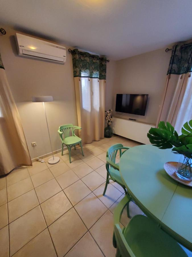 Nona Marina Apartment อาร์กอสโตลี ภายนอก รูปภาพ